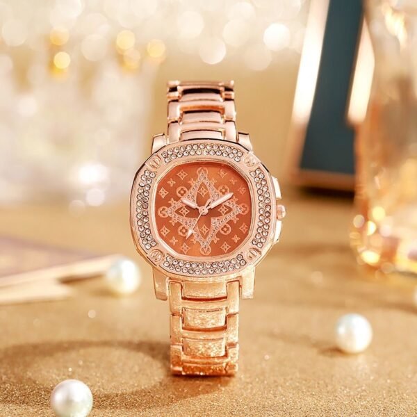 Signature Luxury Diamonds Fashion Pattern Women's Watch - Image 3