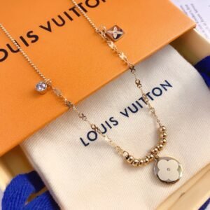 Fashion Iconic 18K Gold Diamond Necklace