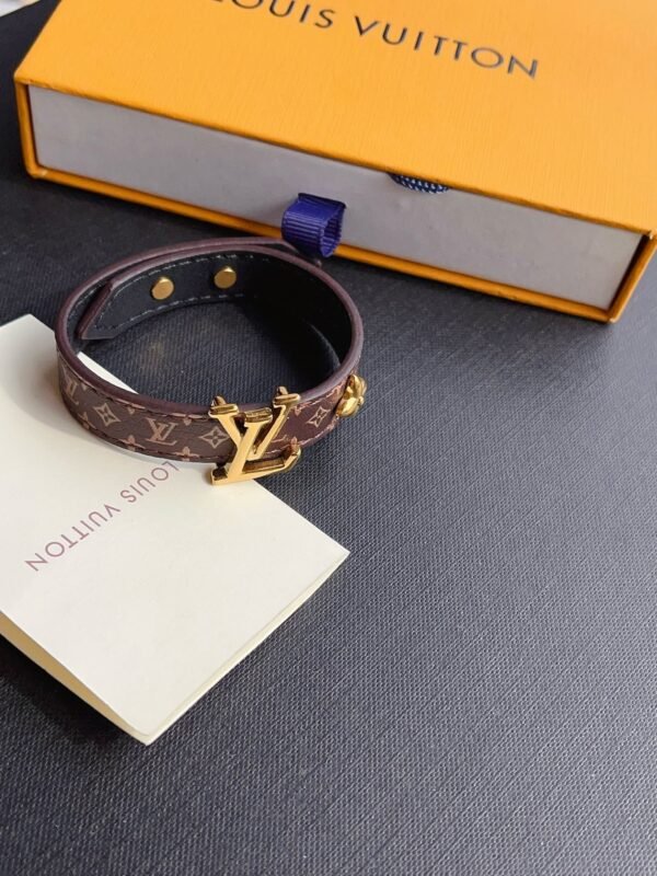 Fashion Gold Metal Flower Leather Bracelet - Image 9