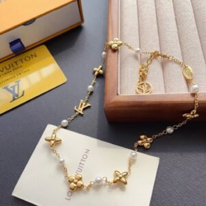 Fashion Women Gold Letter Floral Necklace