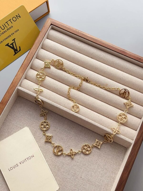 Fashion Gold Metal Pattern Lace Necklace - Image 6