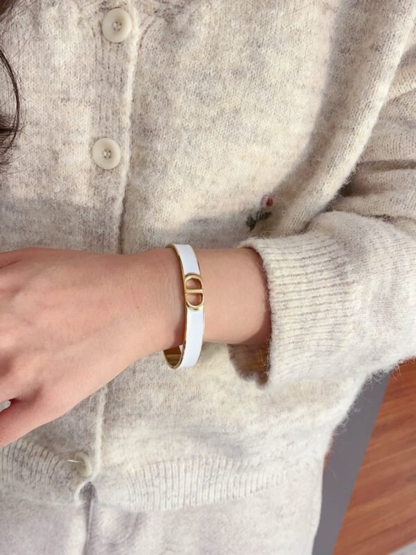 C D Gold Finish Metal Black White Lacquer Bangle - Image 7
