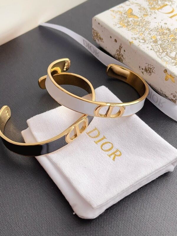 C D Gold Finish Metal Black White Lacquer Bangle - Image 8