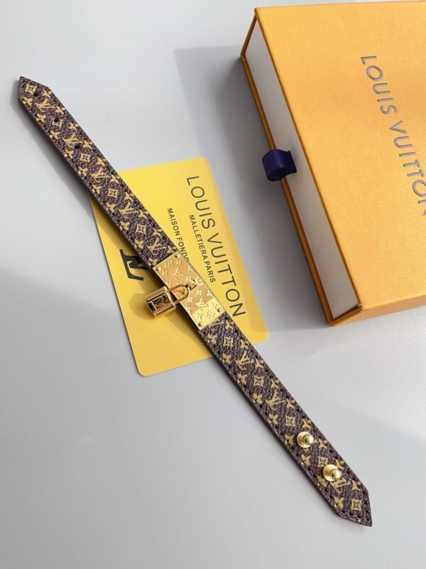 Signature Padlock Bracelet - Image 8