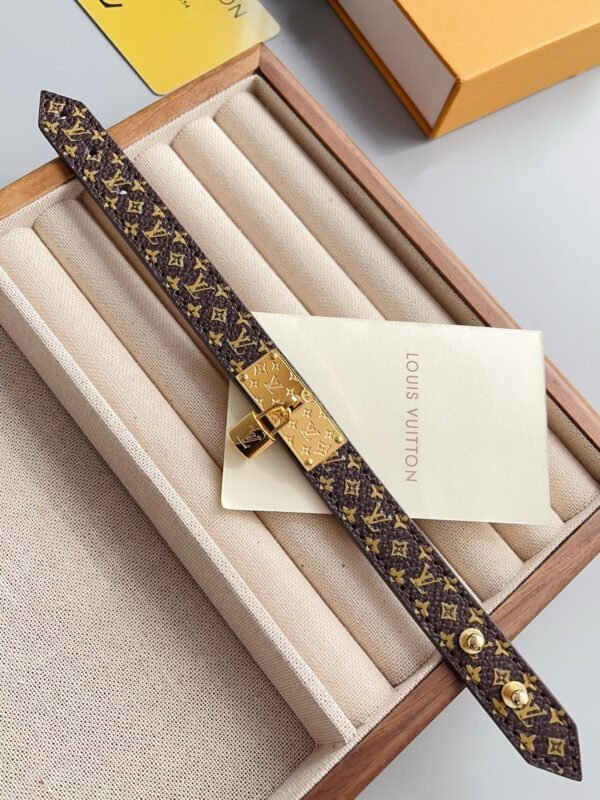 Signature Padlock Bracelet - Image 9