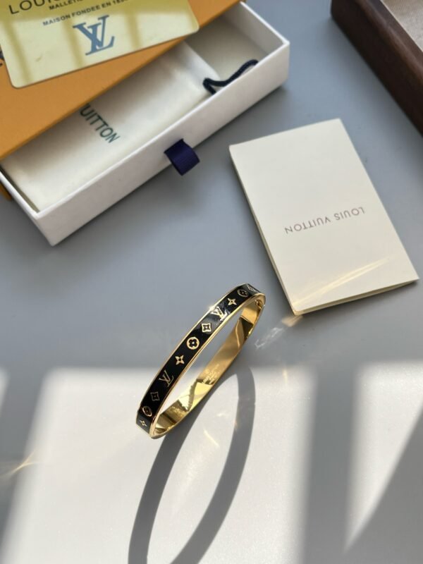 Fashion Gold Finish Metal Black Lacquer Bangle - Image 4
