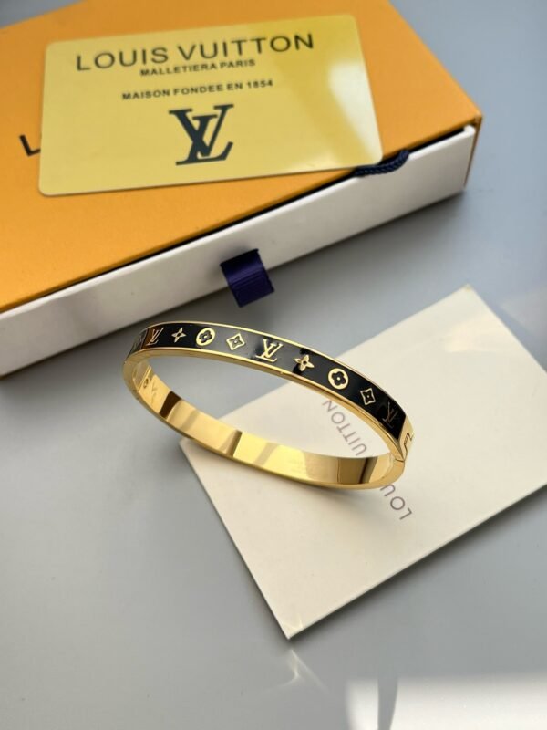 Fashion Gold Finish Metal Black Lacquer Bangle