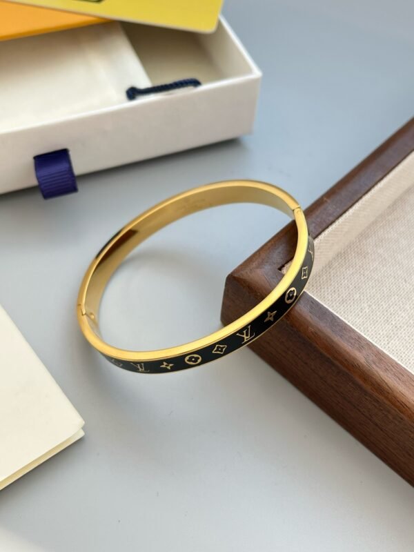 Fashion Gold Finish Metal Black Lacquer Bangle - Image 7