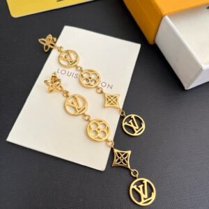 Fashion Gold Tone Metal Flower Lace Earring