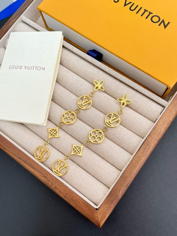 Fashion Gold Tone Metal Flower Lace Earring - Image 11