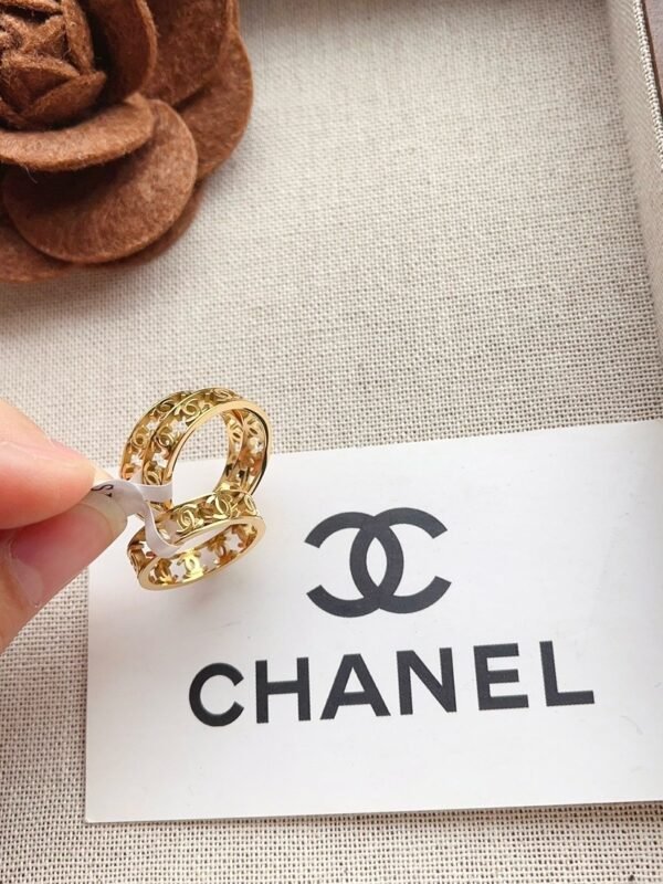 Fashion Women 18K Gold Plated Ring - Image 4
