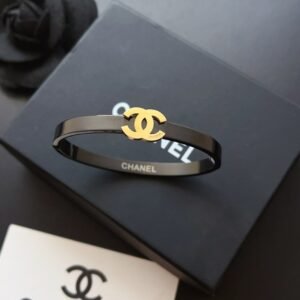 Fashion Gold Finish Metal Black Lacquer Bangle