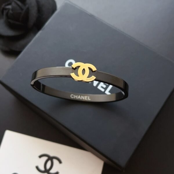 Fashion Gold Finish Metal Black Lacquer Bangle