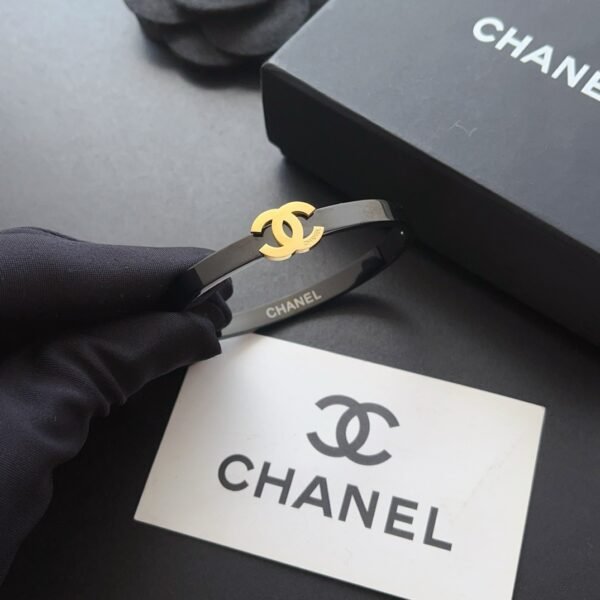 Fashion Gold Finish Metal Black Lacquer Bangle - Image 4
