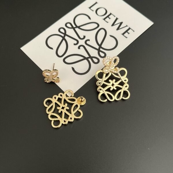 L Pavé Anagram Stud Earring - Image 6