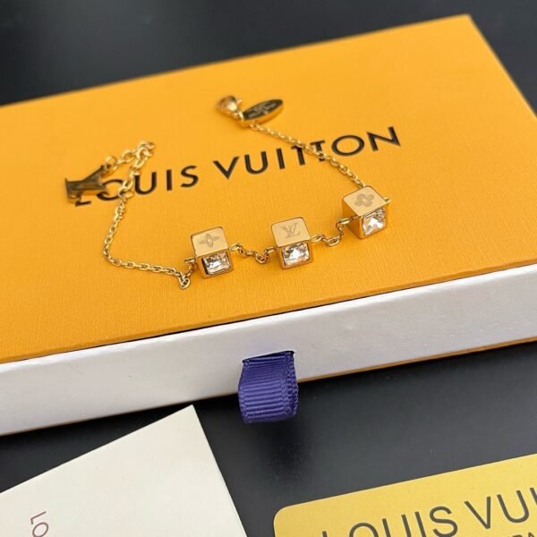 White Purple Diamonds Gold Bracelet - Image 6