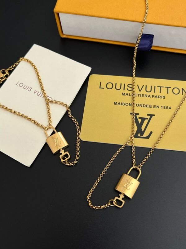 Gold Padlock Necklace Bracelet - Image 7