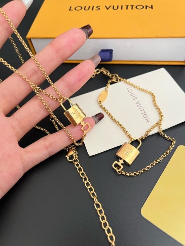 Gold Padlock Necklace Bracelet - Image 9
