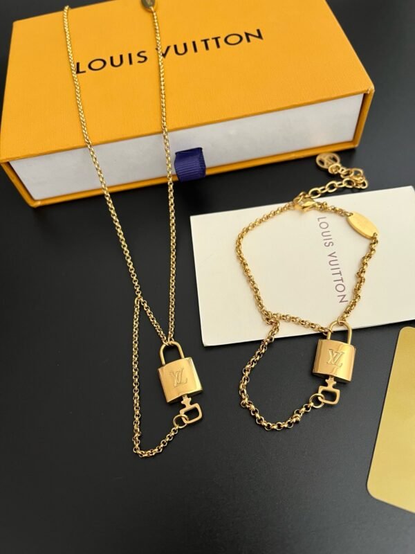 Gold Padlock Necklace Bracelet - Image 10