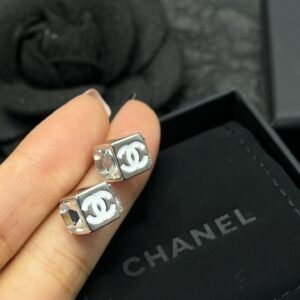 Princess Cut Diamond Earring