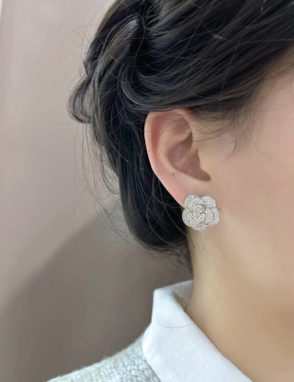 Rhinestone Crystals Gold Silver Camellia Earring - Image 10