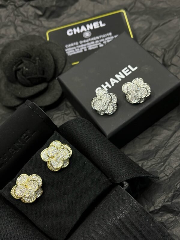 Rhinestone Crystals Gold Silver Camellia Earring - Image 5