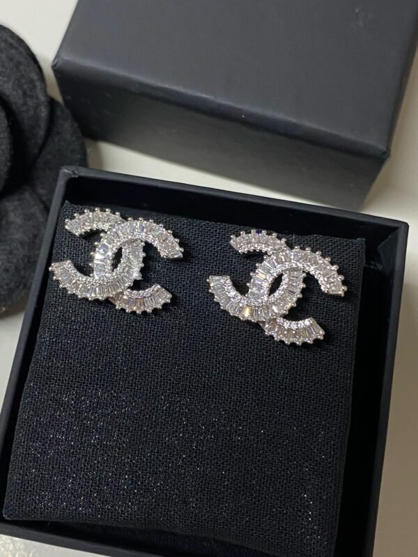 Gold Silver Diamonds Earring - Image 5