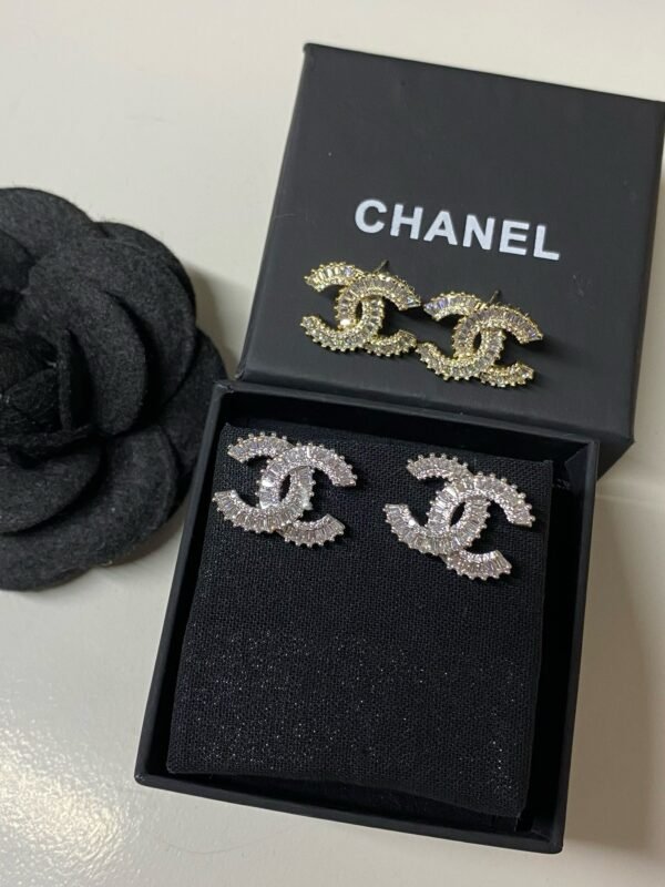 Gold Silver Diamonds Earring - Image 6